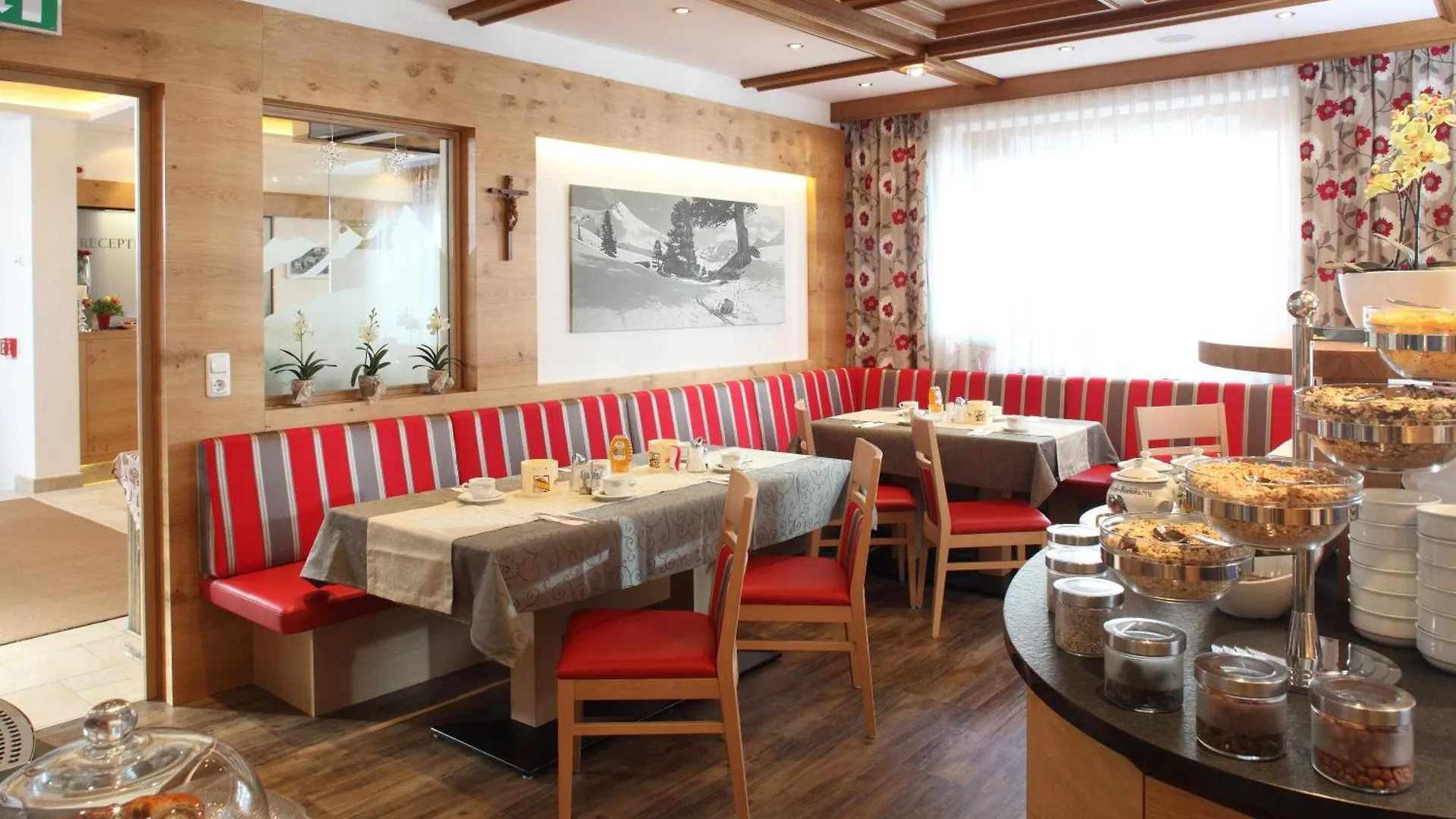 Guest house Hotel Garni Binta Ischgl